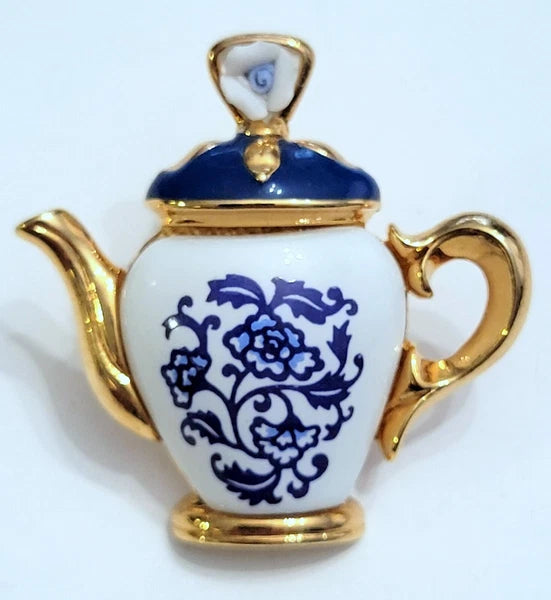 Avon Vintage (1997) Tea Time Novelty Porcelain Teapot Pin Blue/White