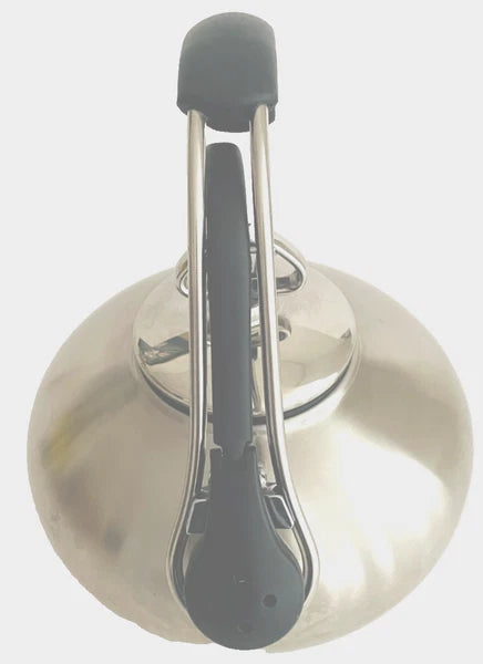 Chantal Classic Loop Enamel on Steel Whistling Tea Kettle, 1.8 quart (Silver)