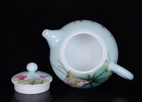 Chinese Enamel Color Porcelain Handmade Exquisite Flower Bird Teapot
