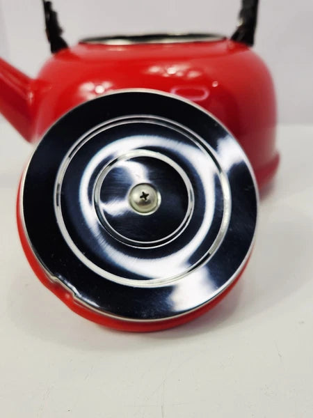 Le Creuset Vintage Tea Kettle Red 1.7 Quart  Whistling Teapot