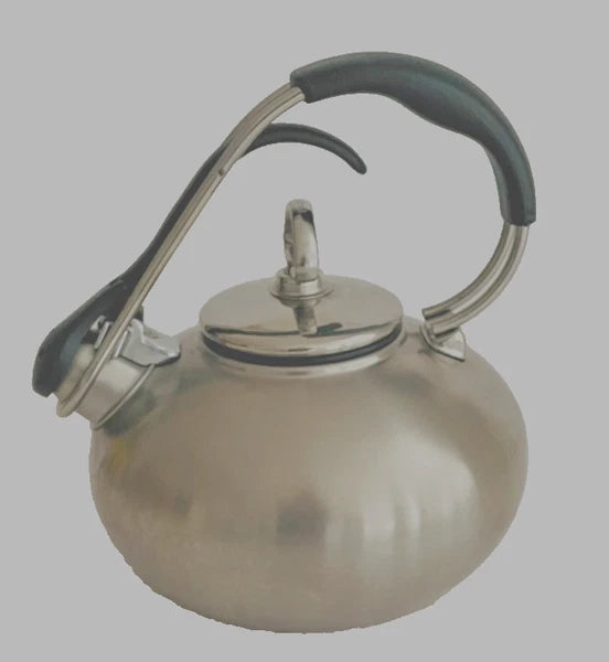 Chantal Classic Loop Enamel on Steel Whistling Tea Kettle, 1.8 quart (Silver)