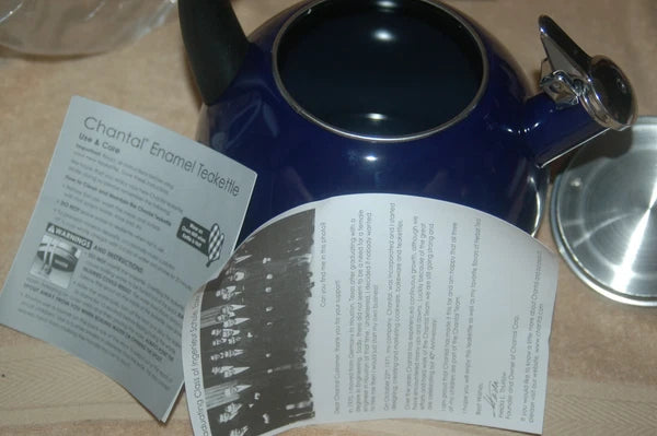 Chantal Enamel On Steel Whistling Teakettle Cobalt Navy Blue New in Open Box 2qt