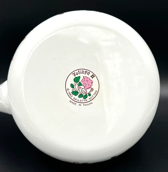 GAILSTYN SUTTON Vintage Enamel Ware Metal Teapot 1983 Floral Foliage II EUC