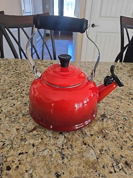 Le Creuset Enamel On Steel Whistling Tea Kettle Cerise Red 1.6 L 1.7 Q