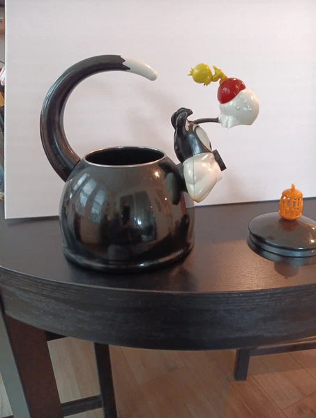 Vintage Looney Tunes Sylvester And Tweety Bird Enamel Tea Pot
