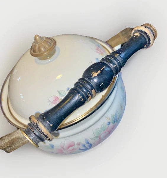 Vintage Pfaltzgraff Tea Rose Enamelware Kettle w/Lid - Black Handle - Some Rust