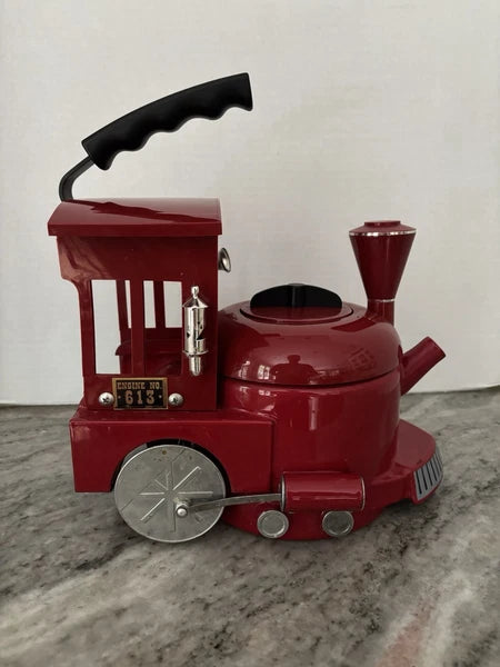 Vintage MKI Kamenstein Tea Kettle Pot World Of Motion Steam Engine Train 613 Red