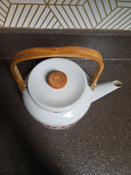 Vintage Enamelware White Teapot Tea Kettle MOM 70's