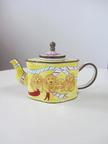 Vintage 1999 Kelvin Chen Miniature Enamel Teapot # 76 Golden Retrievers