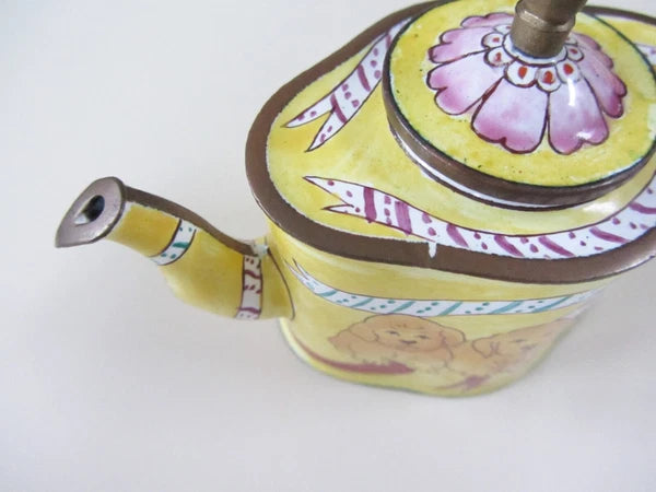 Vintage 1999 Kelvin Chen Miniature Enamel Teapot # 76 Golden Retrievers